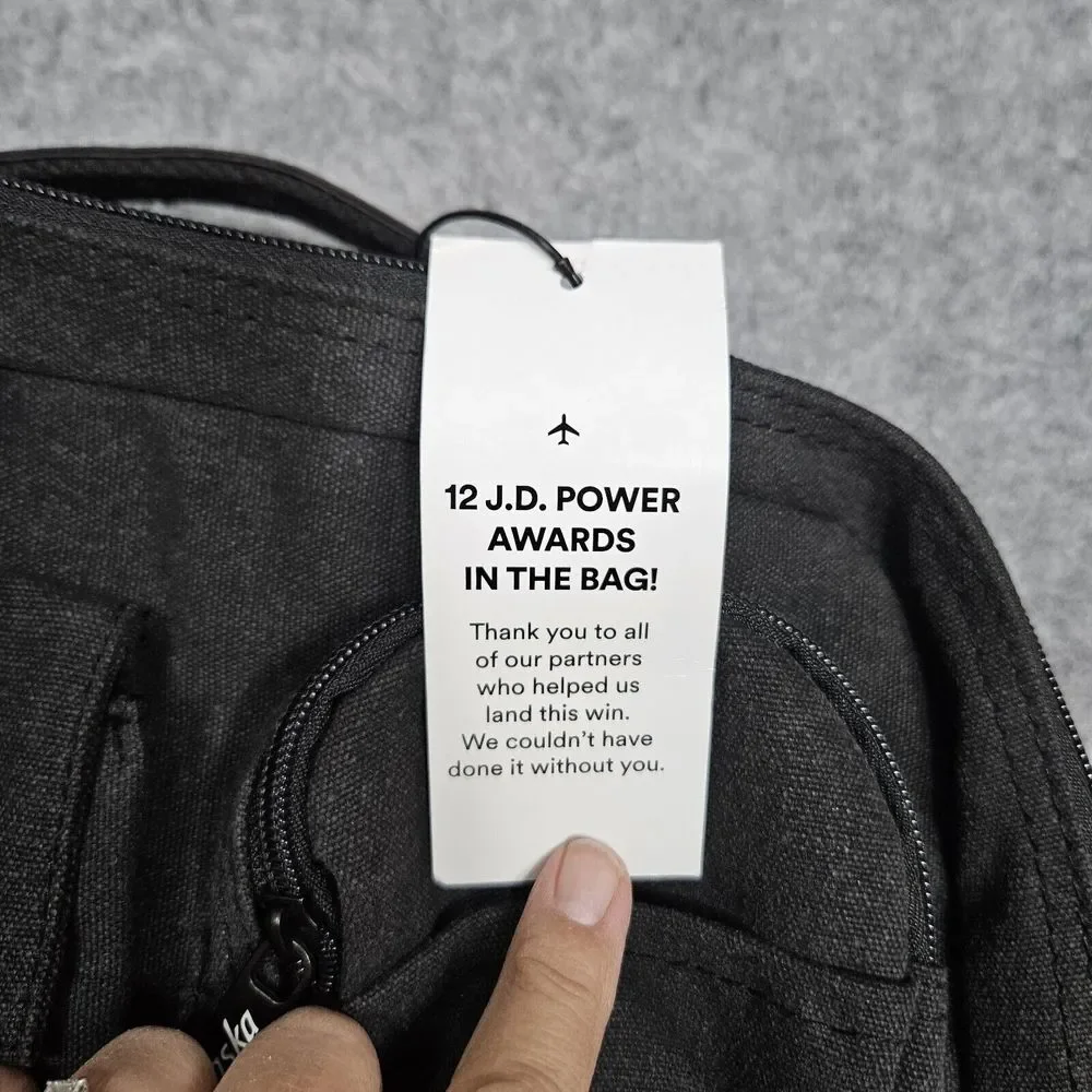 Alaska airlines backpack Bella Russo‎